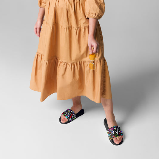 Women's slides "Finding Love"